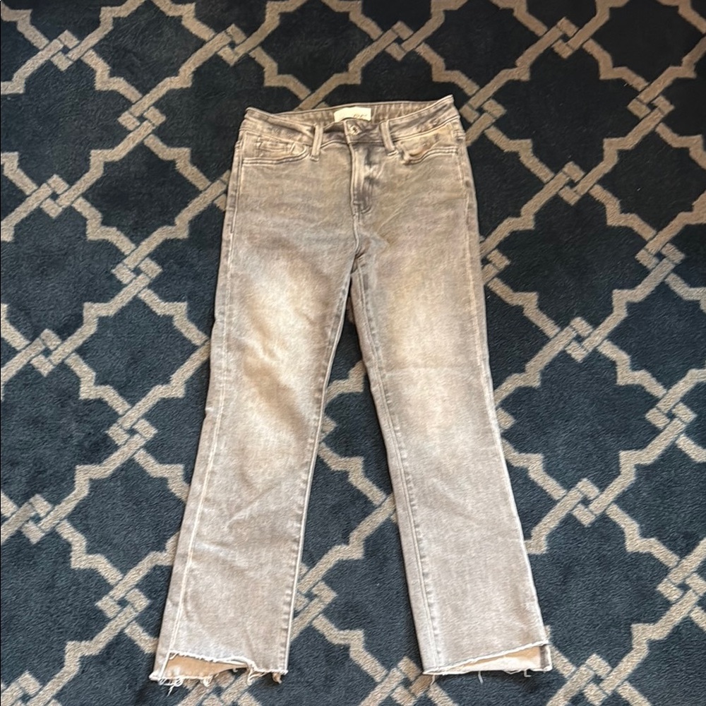Classic Straight Leg Women's Jeans in Light Gray